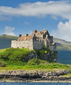 Picture of Duart Castle on the Isle Mull. A typical seaboard stronghold of the Scottish Highlands this was the seat of clan Maclean and dates from the 14th century. Visited on our Hebrides - Four Day Tour