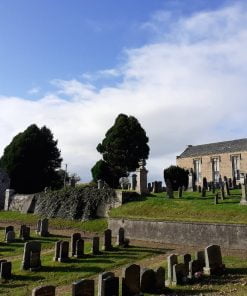 petty-churchyard-clan-mackintosh-3 Day tour